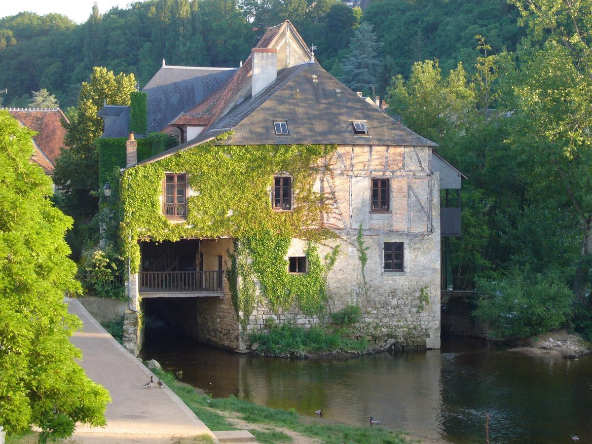 Le Canard Au Parapluie Rouge Bed & Breakfast Celon ภายนอก รูปภาพ